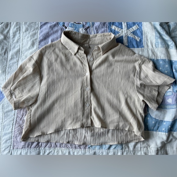 Mint Womens Cropped Collar Button Up Tan Textured Top Casual Cabana Preppy Small - Picture 3 of 10